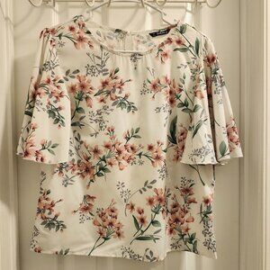 Shein Floral Lightweight Blouse